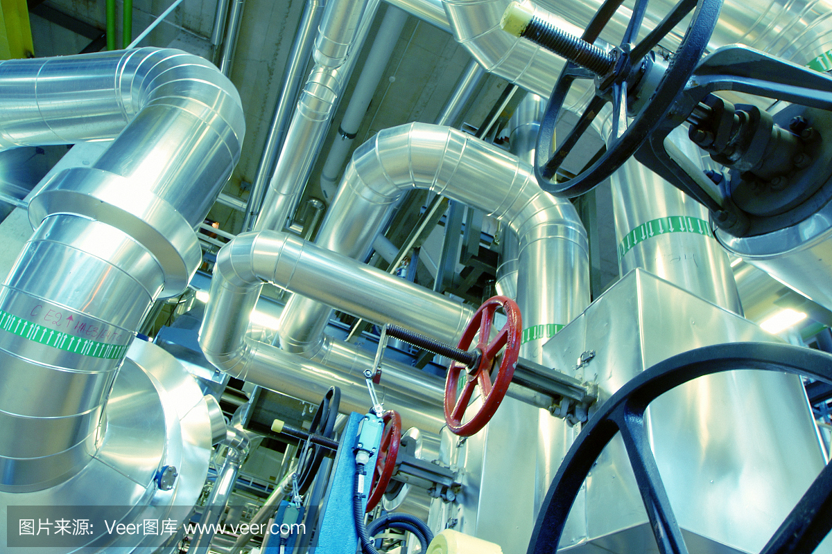 工業園區、鋼鐵管道、閥門、電纜