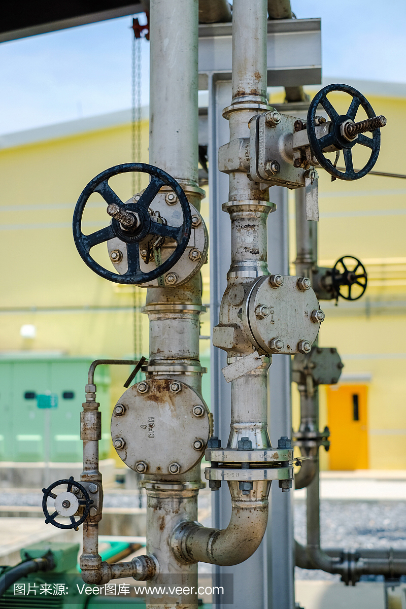 壓力表、閥門(mén)和儀表